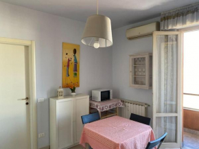 Bright apt with views and terrace